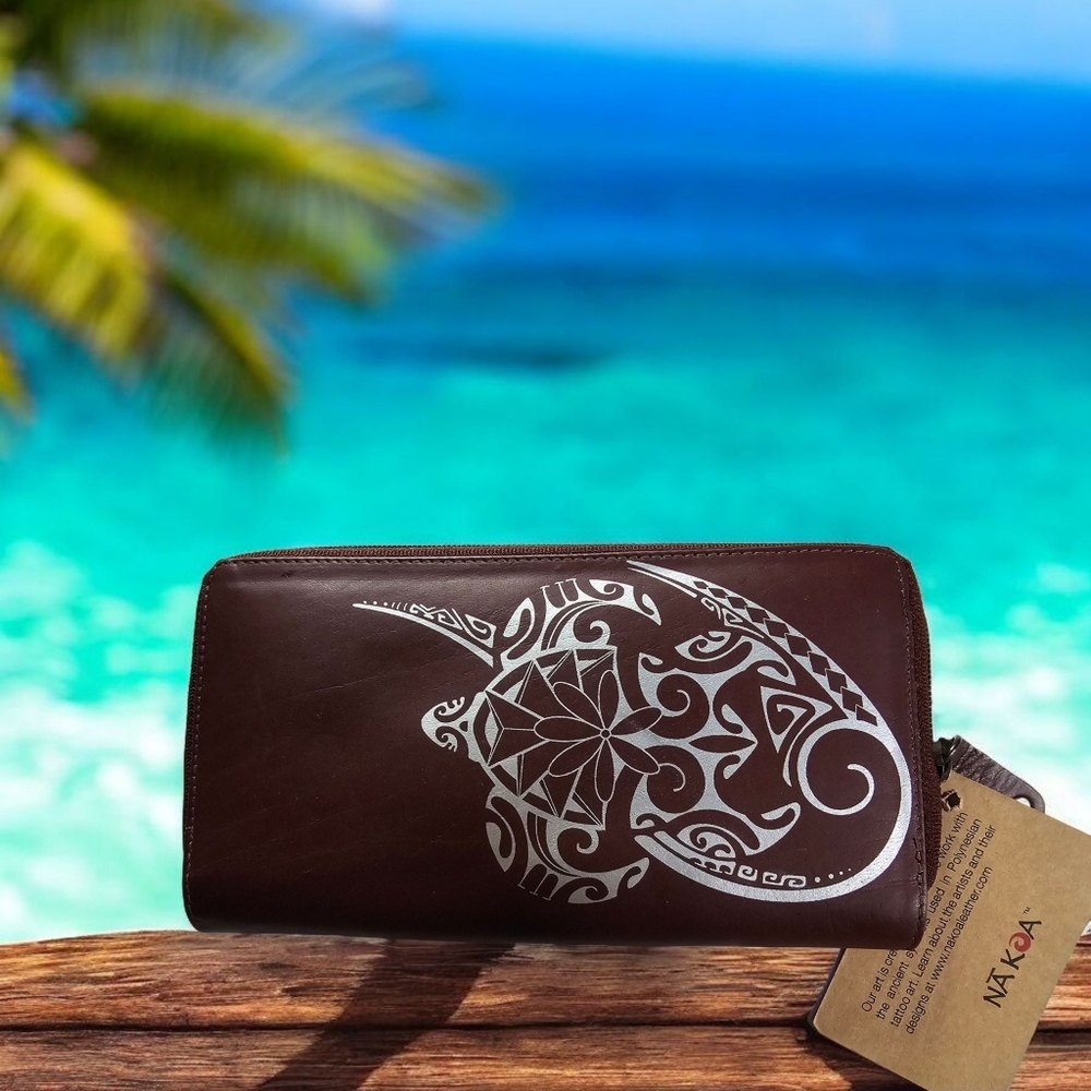 Polynesian Tattoo Leather Zip Wallet